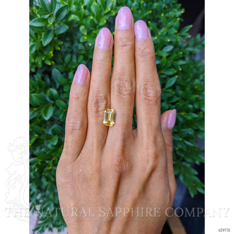 4.00 Ct. Yellow Sapphire from Ceylon (Sri Lanka)