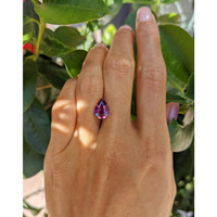 3.03 Ct. Purplish Pink Sapphire from Ceylon (Sri Lanka) Life Style