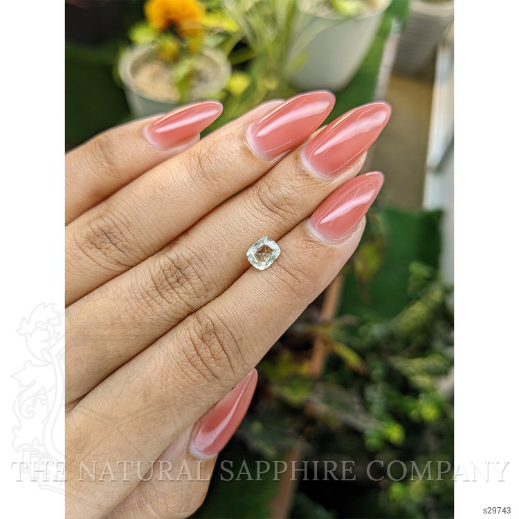 1.05 Ct. Yellow Sapphire from Ceylon (Sri Lanka)