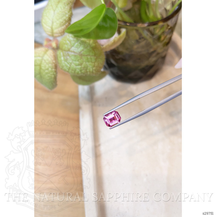 2.18 Ct. Pink Sapphire from Ceylon (Sri Lanka)