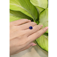 2.87 Ct. Blue Sapphire from Ceylon (Sri Lanka) Life Style