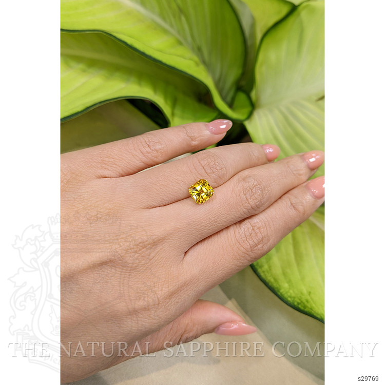2.83 Ct. Yellow Sapphire from Ceylon (Sri Lanka)