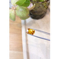 7.24 Ct. Yellowish Orange Sapphire from Ceylon (Sri Lanka) Life Style