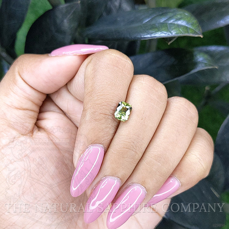 1.48 Ct. Bi Color Sapphire from Madagascar