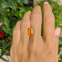 4.05 Ct. Orange Sapphire from Ceylon (Sri Lanka) Life Style