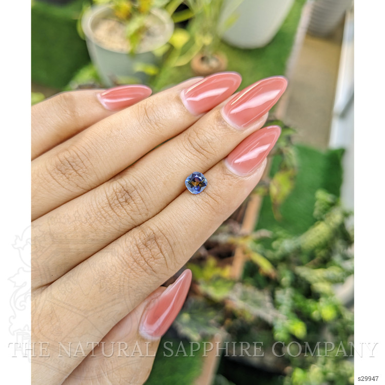 1.09 Ct. Bi Color Sapphire from Ceylon (Sri Lanka)