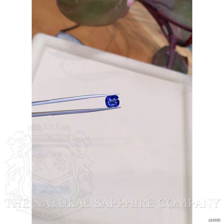 4.51 Ct. Blue Sapphire from Ceylon (Sri Lanka)