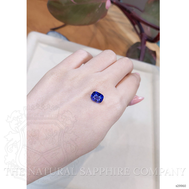4.03 Ct. Blue Sapphire from Ceylon (Sri Lanka)