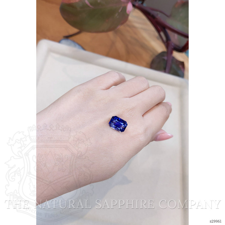 7.53 Ct. Blue Sapphire from Ceylon (Sri Lanka)