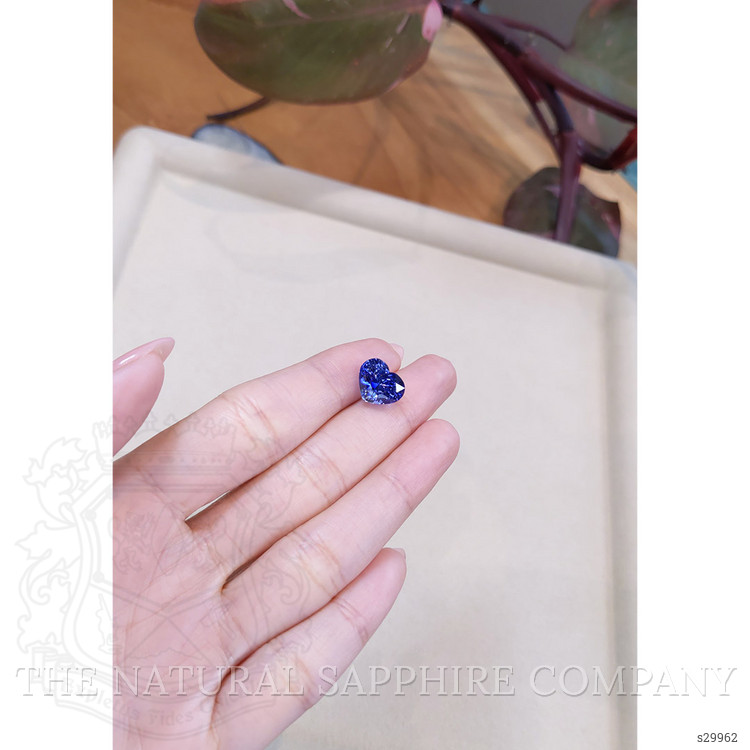 7.71 Ct. Blue Sapphire from Ceylon (Sri Lanka)