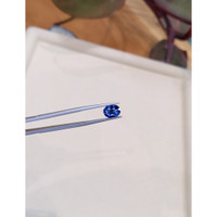 2.56 Ct. Blue Sapphire from Ceylon (Sri Lanka) Life Style