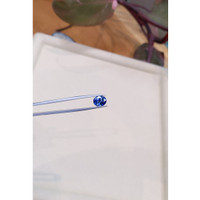 3.03 Ct. Blue Sapphire from Ceylon (Sri Lanka) Life Style