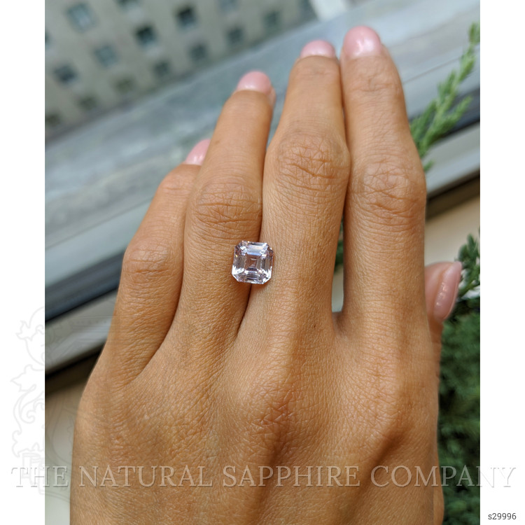 3.11 Ct. Pink Sapphire from Ceylon (Sri Lanka)