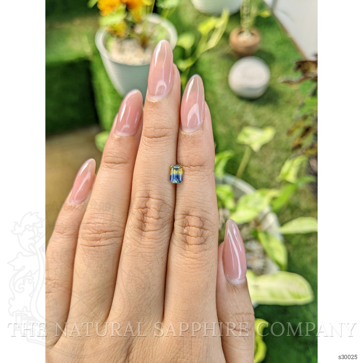 0.79 Ct. Bi Color Sapphire from Ceylon (Sri Lanka)