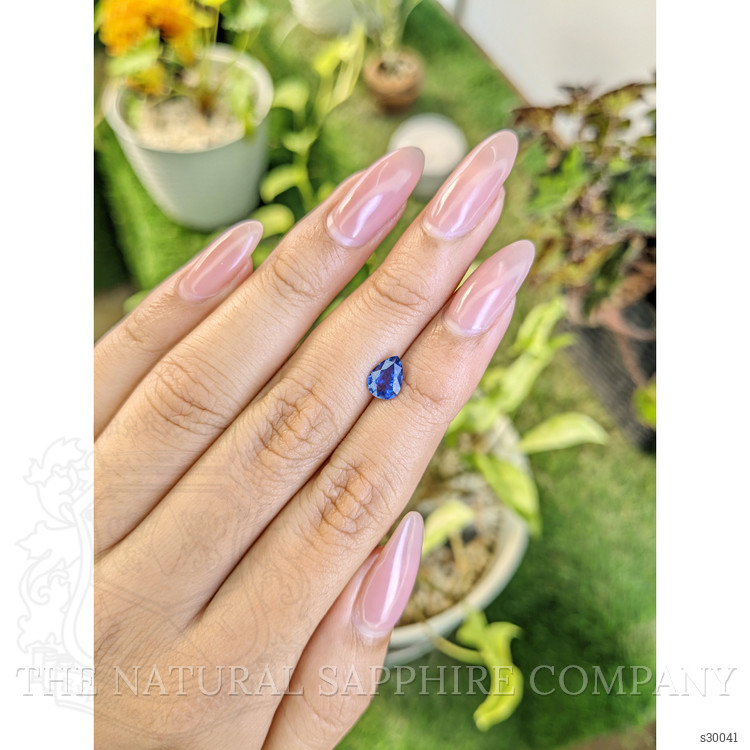 0.98 Ct. Blue Sapphire from Ceylon (Sri Lanka)