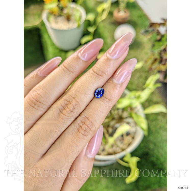 1.39 Ct. Blue Sapphire from Ceylon (Sri Lanka)