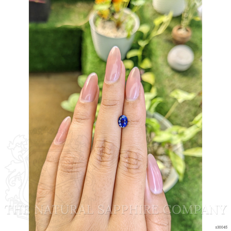 1.39 Ct. Blue Sapphire from Ceylon (Sri Lanka)