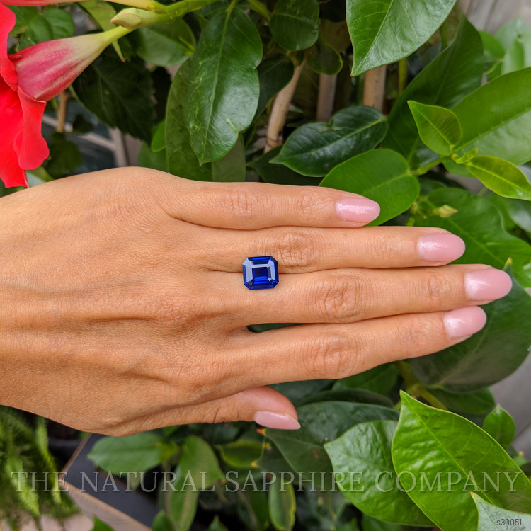 5.62 Ct. Blue Sapphire from Ceylon (Sri Lanka)