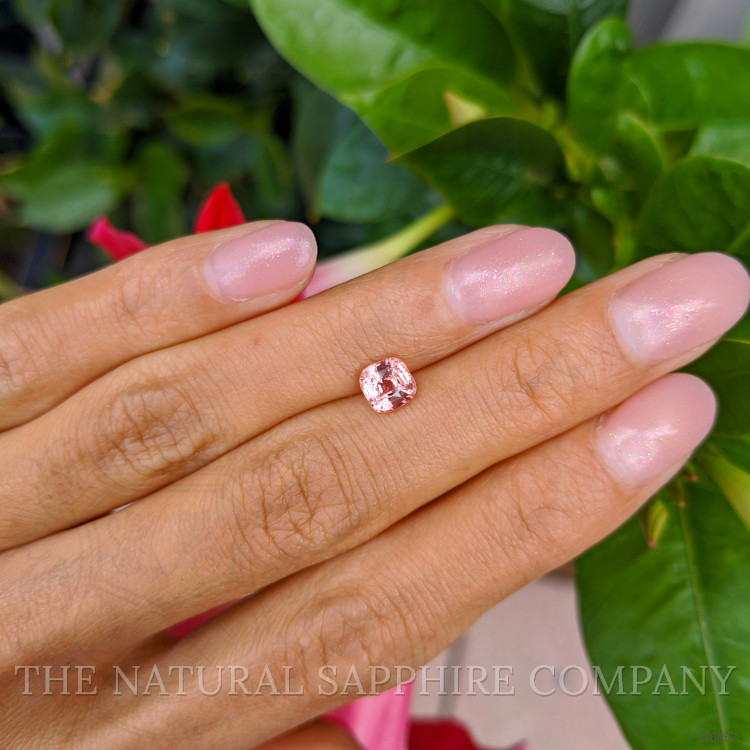 1.06 Ct. Padparadscha Sapphire from Ceylon (Sri Lanka)
