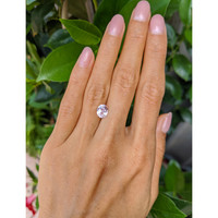 2.23 Ct. Pink Sapphire from Ceylon (Sri Lanka) Life Style