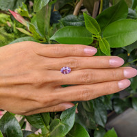 3.13 Ct. Pink Sapphire from Ceylon (Sri Lanka) Life Style