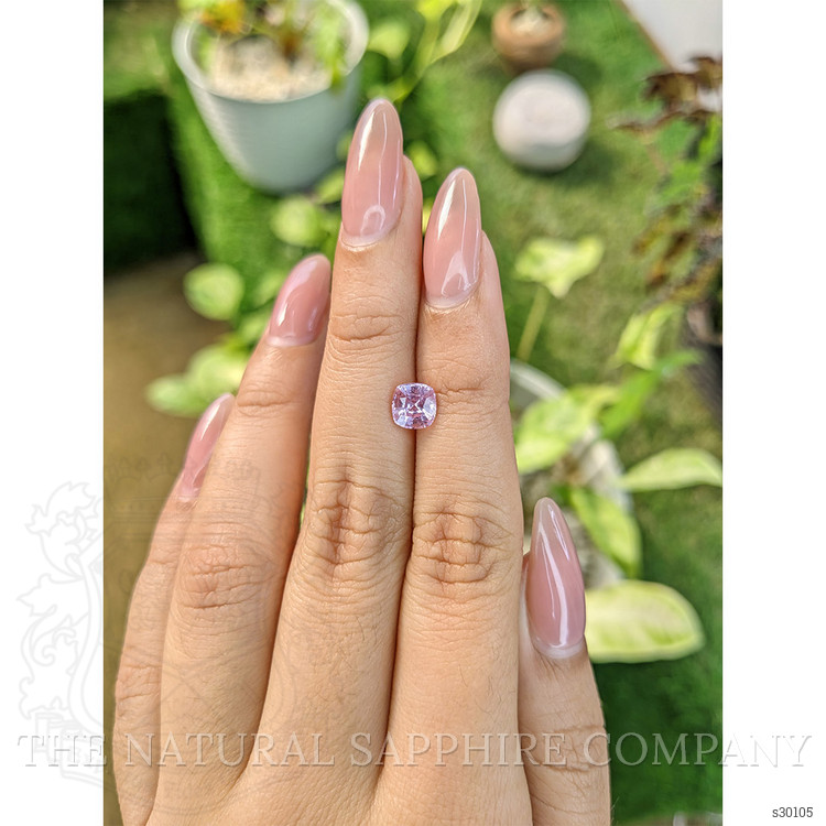 1.23 Ct. Pink Sapphire from Ceylon (Sri Lanka)