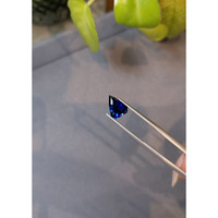 2.64 Ct. Blue Sapphire from Ceylon (Sri Lanka) Life Style