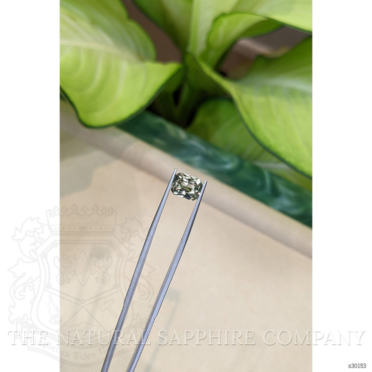 3.51 Ct. Green Sapphire from Ceylon (Sri Lanka)