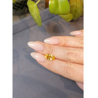 3.01 Ct. Yellow Sapphire from Ceylon (Sri Lanka) Life Style