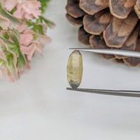 4.51 Ct. Bi Color Sapphire Crystal from Ceylon (Sri Lanka) Life Style