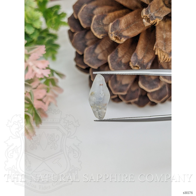 5.52 Ct. Blue Sapphire Crystal from Ceylon (Sri Lanka)