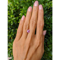 2.07 Ct. Pink Sapphire from Ceylon (Sri Lanka) Life Style