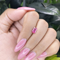 1.02 Ct. Pink Sapphire from Mozambique Life Style