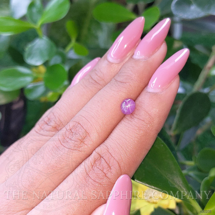 1.32 Ct. Pinkish Purple Star Sapphire from Ceylon (Sri Lanka)