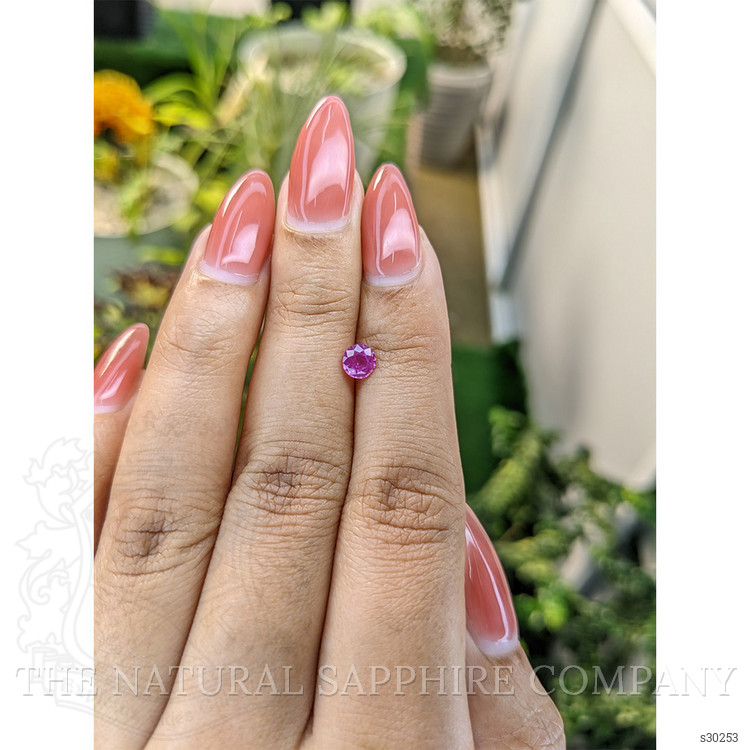 0.52 Ct. Pink Sapphire from Ceylon (Sri Lanka)