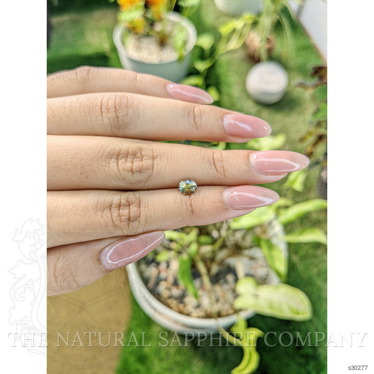 0.83 Ct. Bi Color Sapphire from Ceylon (Sri Lanka)