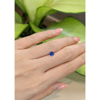 0.54 Ct. Blue Sapphire from Ceylon (Sri Lanka) Life Style