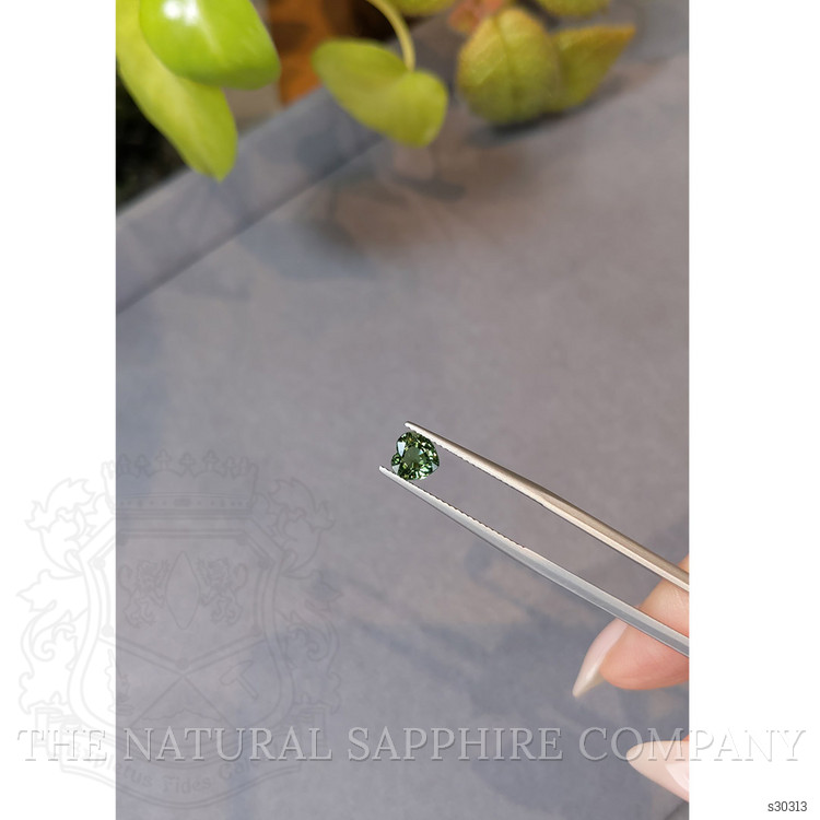 1.24 Ct. Green Sapphire from Ceylon (Sri Lanka)