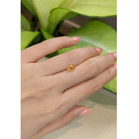 0.97 Ct. Yellowish Orange Sapphire from Ceylon (Sri Lanka) Life Style