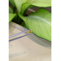 1.01 Ct. Yellowish Orange Sapphire from Ceylon (Sri Lanka) Life Style