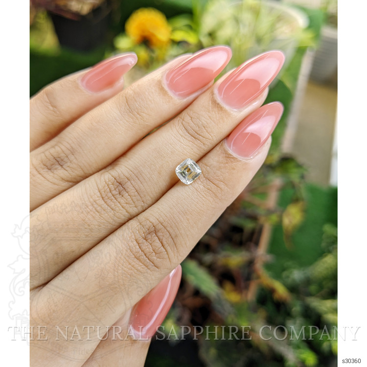 1.05 Ct. Yellow Sapphire from Ceylon (Sri Lanka)