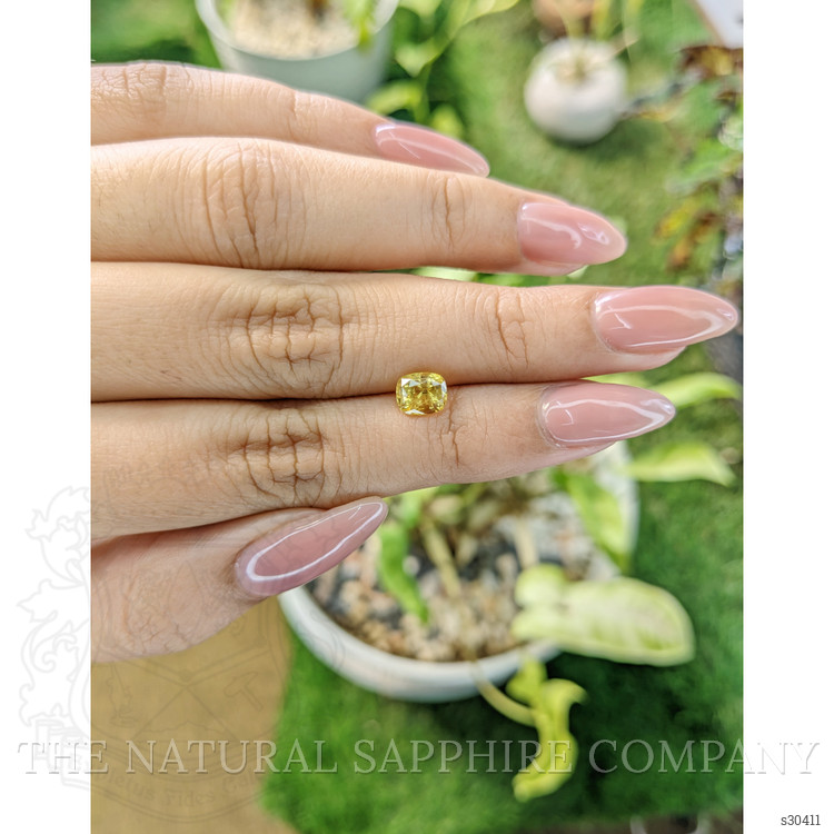 1.39 Ct. Yellow Sapphire from Ceylon (Sri Lanka)