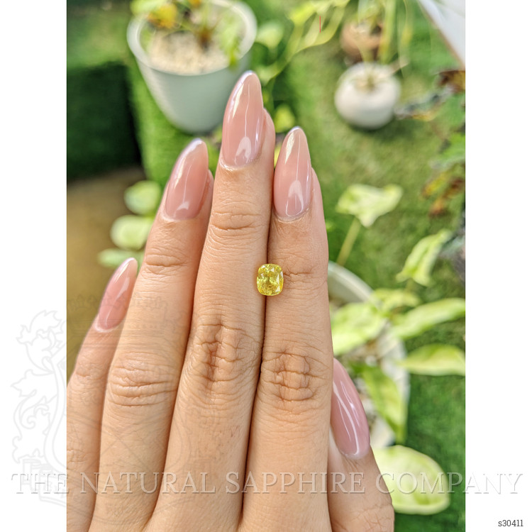 1.39 Ct. Yellow Sapphire from Ceylon (Sri Lanka)