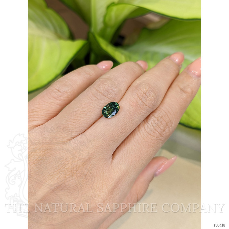 2.13 Ct. Bi Color Sapphire from Ceylon (Sri Lanka)