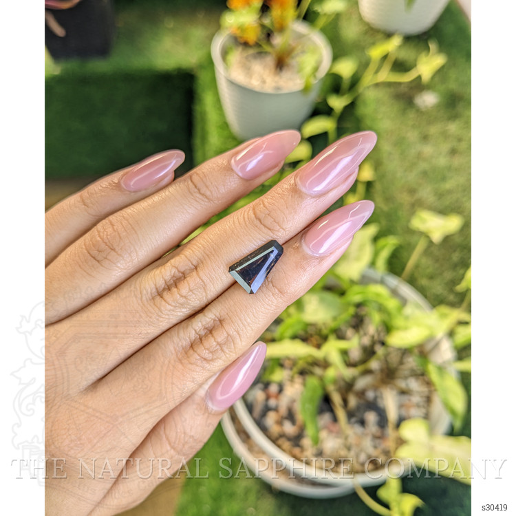 3.62 Ct. Brown Sapphire from Ceylon (Sri Lanka)