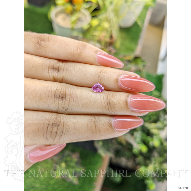 0.87 Ct. Pink Sapphire from Ceylon (Sri Lanka)