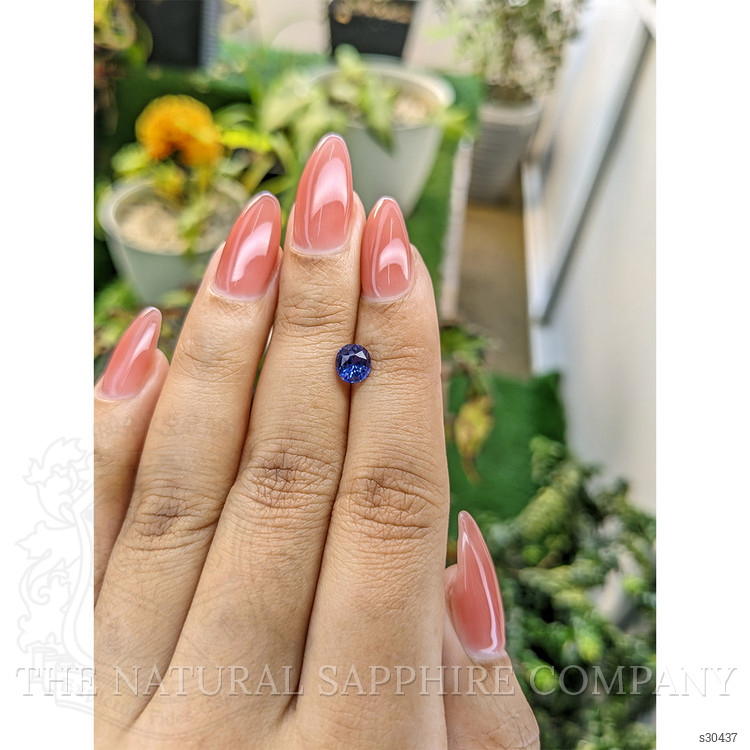 1.06 Ct. Blue Sapphire from Ceylon (Sri Lanka)