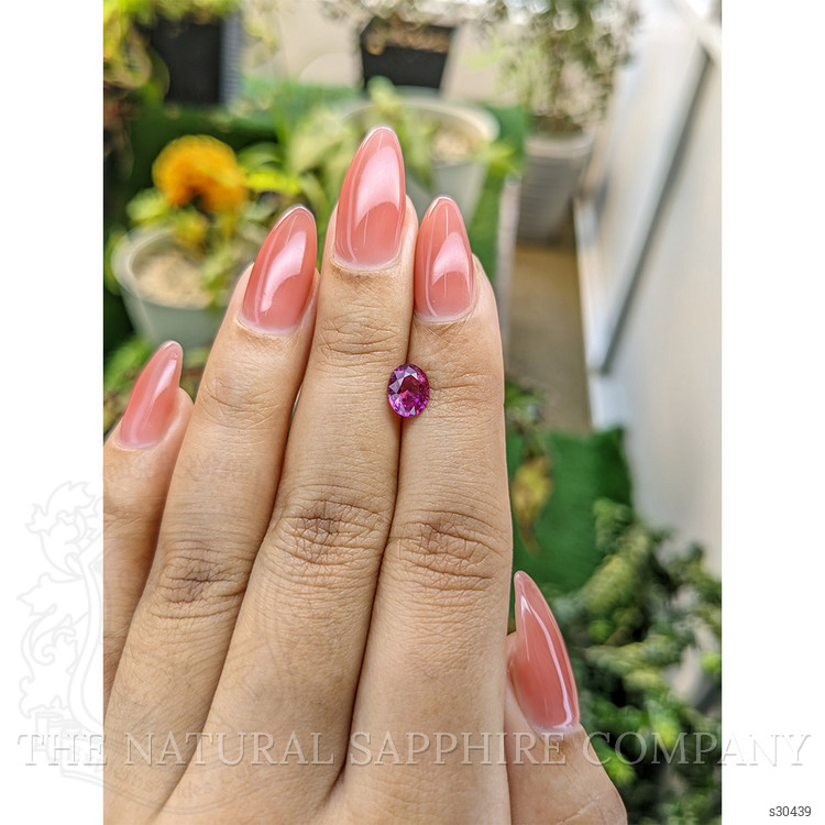 1.09 Ct. Purplish Pink Sapphire from Ceylon (Sri Lanka)
