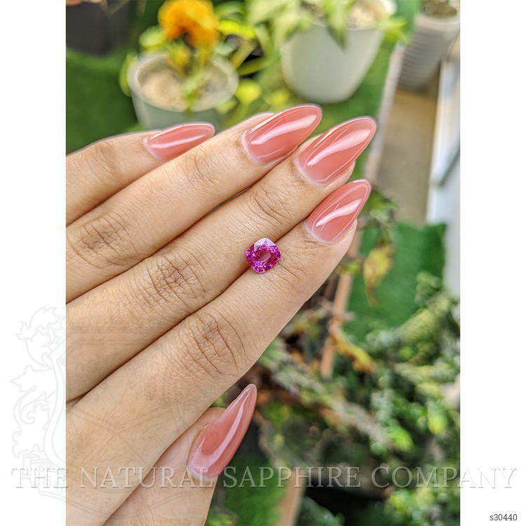1.56 Ct. Purplish Pink Sapphire from Ceylon (Sri Lanka)