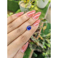 2.23 Ct. Blue Sapphire from Ceylon (Sri Lanka) Life Style